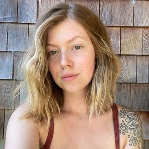 Meet your Posher, Athena